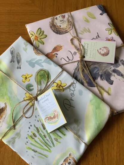 River Conservation Otter & Newt Cotton Tea Towel - Image 4